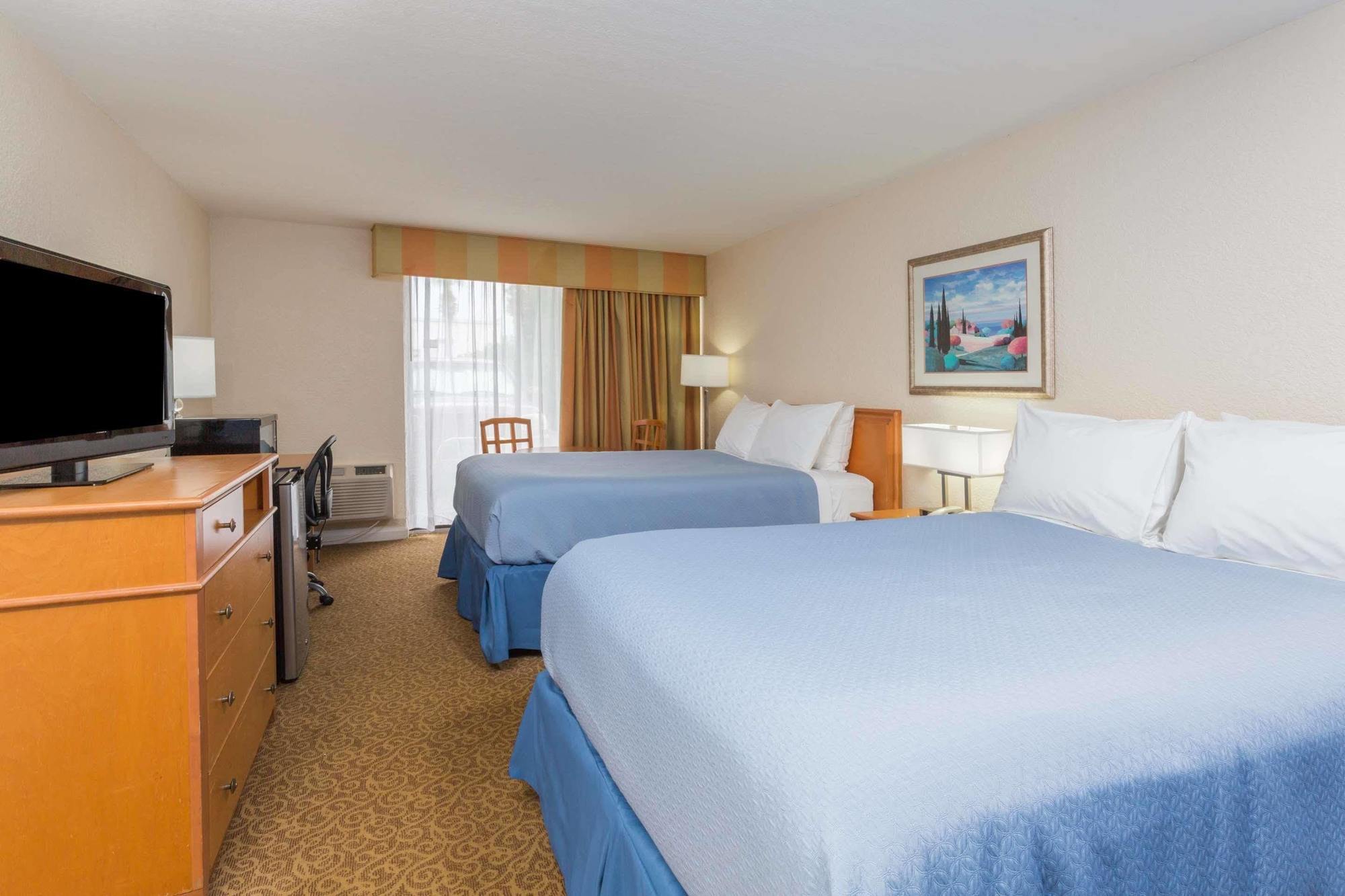 Days Inn By Wyndham Neptune Beach Jacksonville Beach Eksteriør bilde